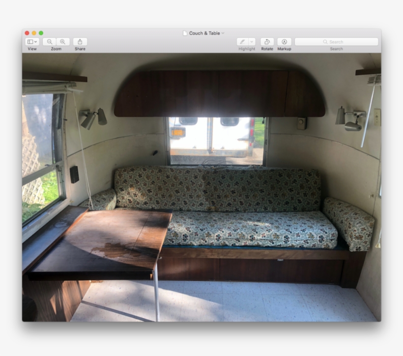 Interior To Bath Interior To Couch - Van, transparent png download