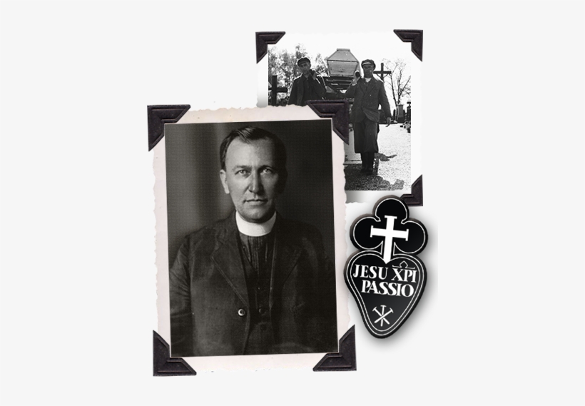 Throughout The Third Reich, Millions Of Germans Followed - Passionists Symbol Ring With Faux Green Gemstone, Adult, transparent png download