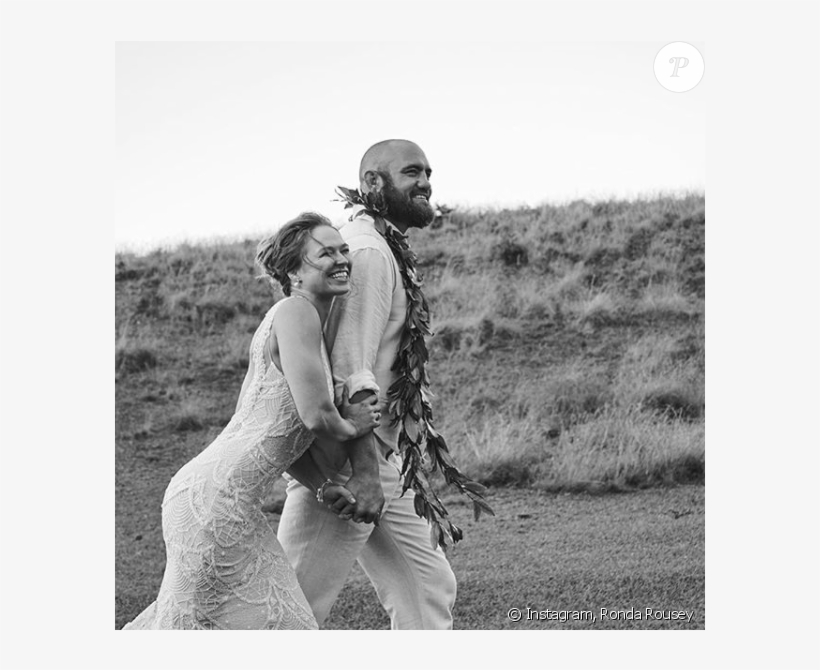 Ronda Rousey And Travis Browne, Mariés En Août 2017 - Ronda Rousey Travis Browne, transparent png download