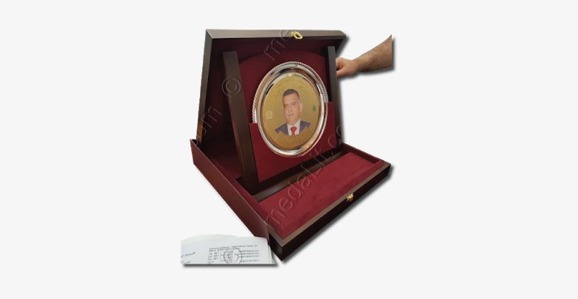 A Combination Of A Silverplated Platter And A Gold - Bronze Medal, transparent png download