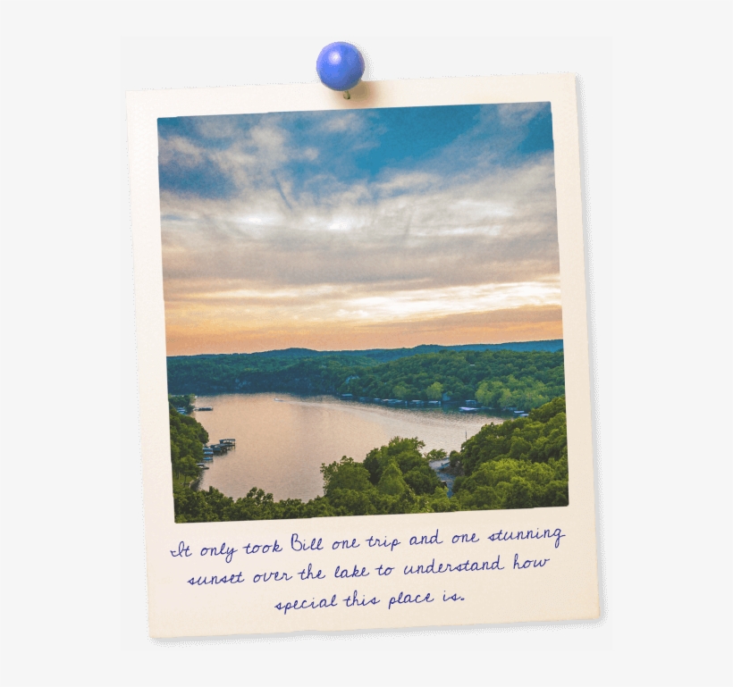 A View Of The Lake Shows Calm Water, Lush Trees And - Lakeexpo.com, transparent png download