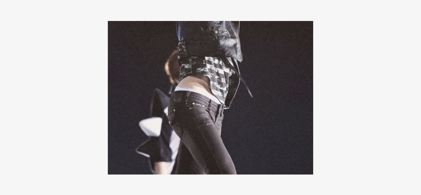 Tumblr My5d89ms2h1rfzr7uo6 500 - Sehun Figure, transparent png download