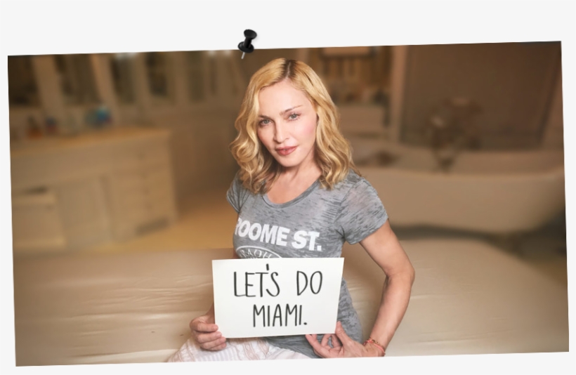 Madonna Is Inviting 'art World Virgins' Theartgorgeous - Madonna At Art Basel Miami, transparent png download