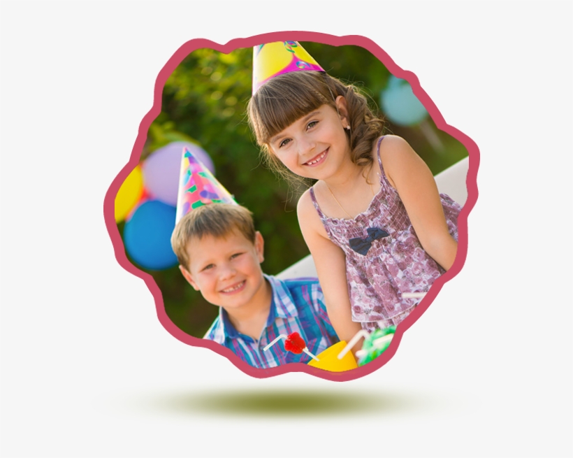 A Young Boy And Girl Wearing Party Hats And Smiling - Kids Wearing Party Hats, transparent png download