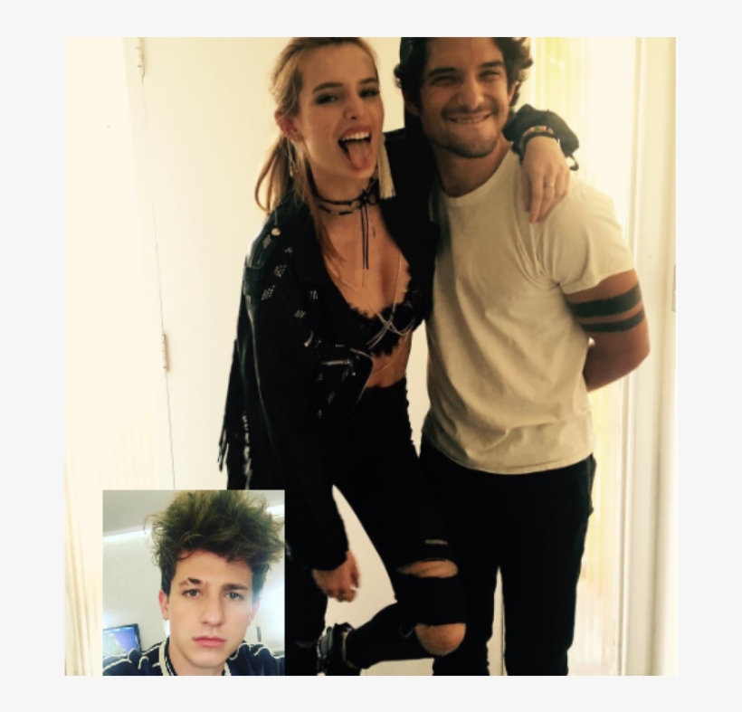 Bella Thorne Responde Charlie Puth Após Ser Acusada - Bella Thorne Tyler Posey 2016, transparent png download