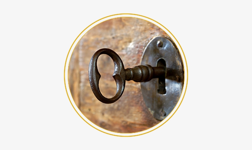 Closeup Of An Old Keyhole With Key On A Wooden Antique - Pomysł Na Prezent: Tajemnicza Komnata - Escape Room, transparent png download