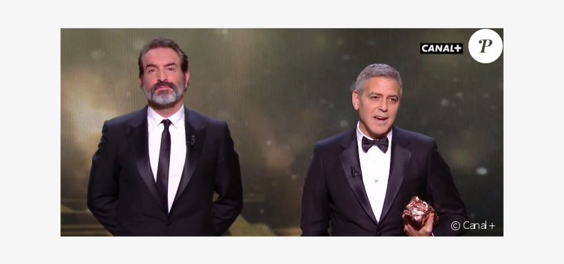 Jean Dujardin Et George Clooney Pendant Les César - Suit, transparent png download
