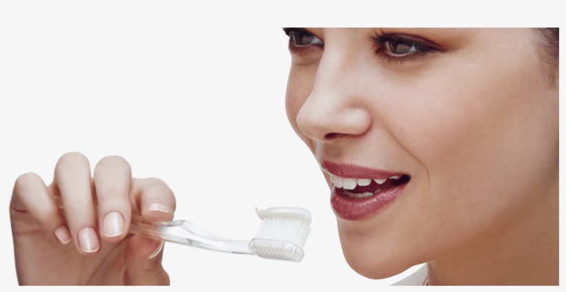 Woman Brushing Her Teeth With The Regenerate Toothpaste - Woman Brushing Teeth Png, transparent png download