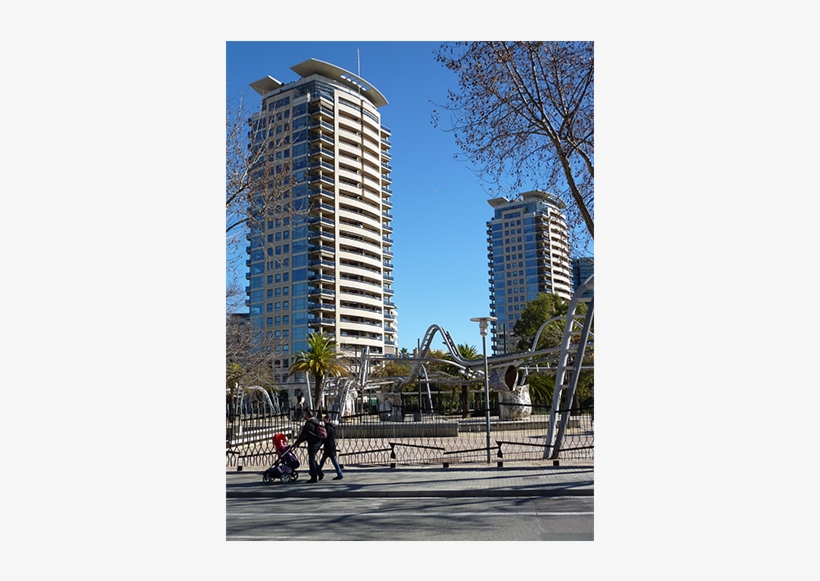 Illa Del Llac, Edificio Residencial En Diagonal Mar - Building, transparent png download