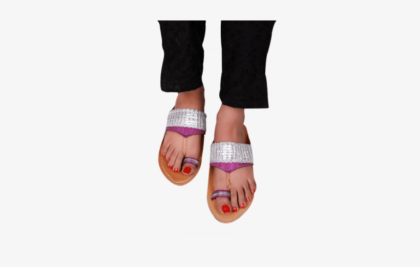 Black Beige Handcrafted Leatherette Kolhapuris Online - Flip-flops, transparent png download