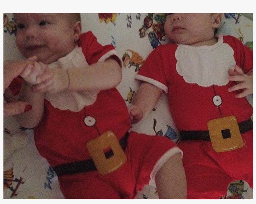 Luana Piovani Também Vestiu Os Gêmeos Com Roupinha - Christmas Day, transparent png download