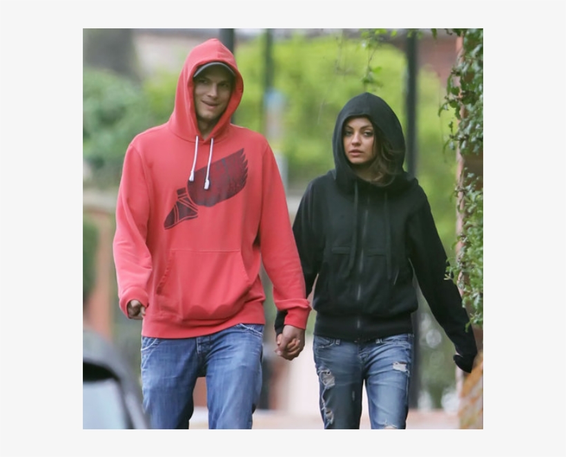 Στην Περιοχή Hampstead, Στο Βόρειο Λονδίνο, Εθεάθησαν - Ashton Kutcher And Mila Kunis Couple, transparent png download