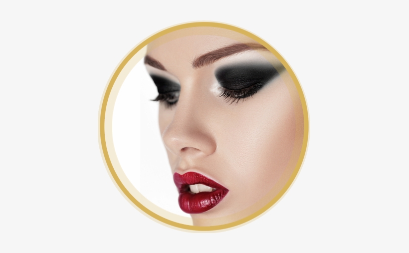 A Maquiagem Realizada Por Profissionais Pode Dar O - Fashion, transparent png download