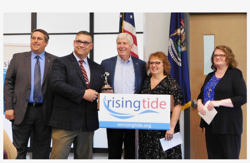 Tracey Connelly Enthusiastically Enumerated The Many - Award Ceremony, transparent png download