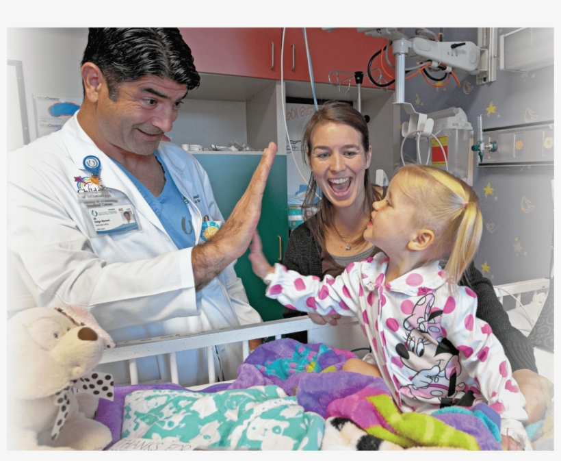 As Mom Michelle Morgan Of Biloxi Watches, 2 Year Old - Children's Hospital In Jackson Ms, transparent png download