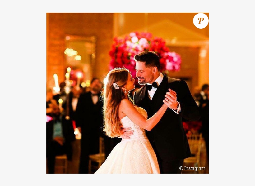 Sofia Vergara Et Joe Manganiello Se Sont Mariés À Palm - Joe Manganiello And Sofia Vergara Wedding, transparent png download