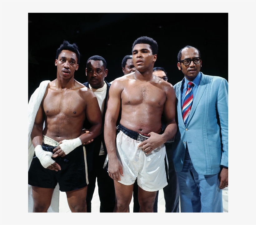 Patrick Swayze With Two Women In Shorts - Boxing, transparent png download