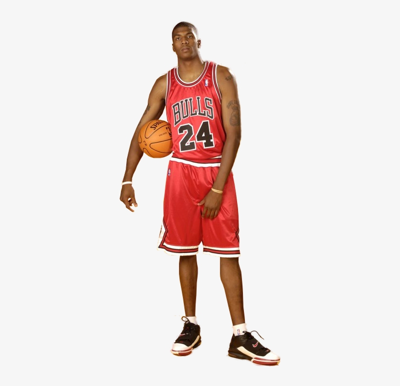 The Man In The Middle, Inventor Of The Earthball Shooting, transparent png download