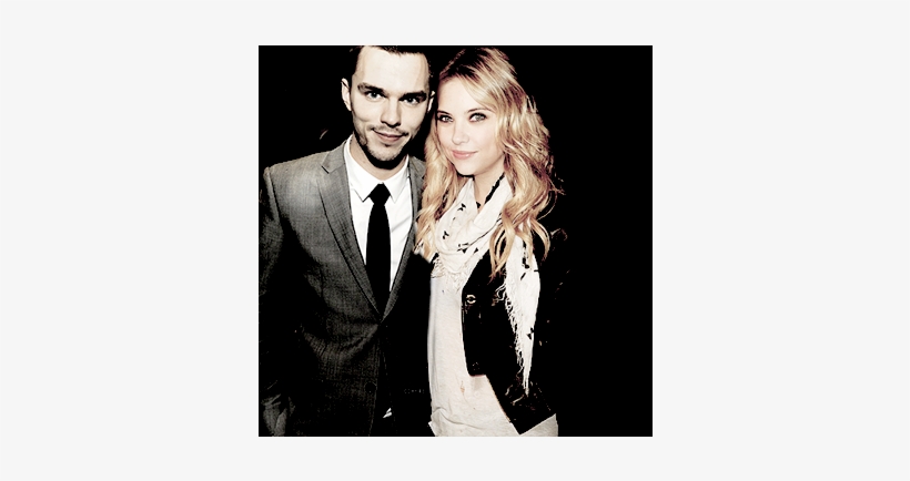 Nicholas Hoult And Ashley Benson Manip - Ashley Benson Daniel Sharman Manip, transparent png download