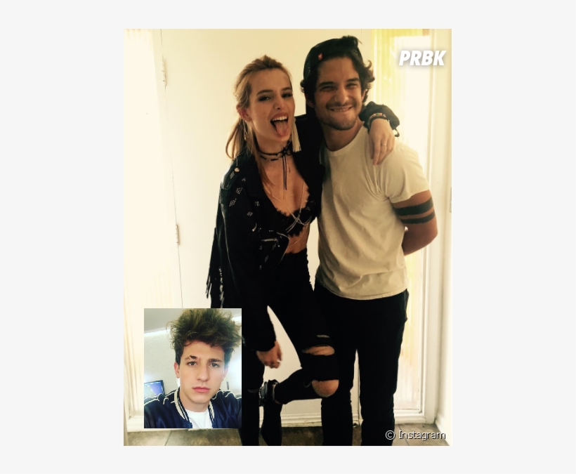 Bella Thorne, Que Namora Tyler Posey, Foi Vista Aos - Tyler Posey Bella Thorne Relationship, transparent png download