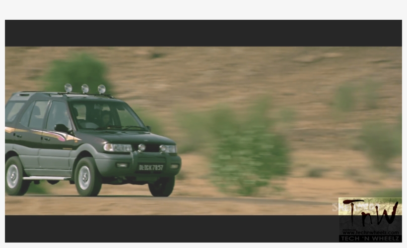 Cars In Road Hindi Movie - Land Rover Freelander, transparent png download
