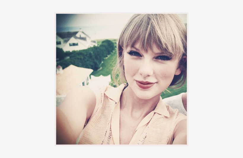 Taylor Swift, Red, And Taylor Image - Taylor Swift Selfie 2012, transparent png download