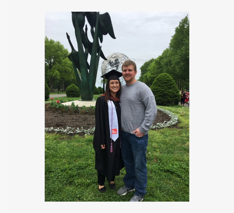 Kelly Mchugh-stewart Celebrates Her Graduation With - Grass, transparent png download