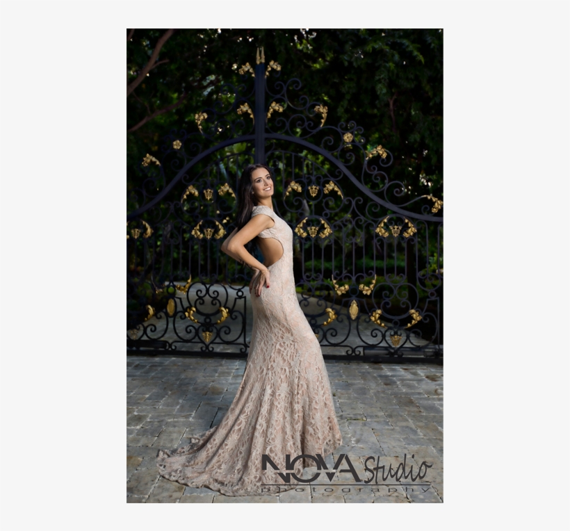 11 - Gown, transparent png download