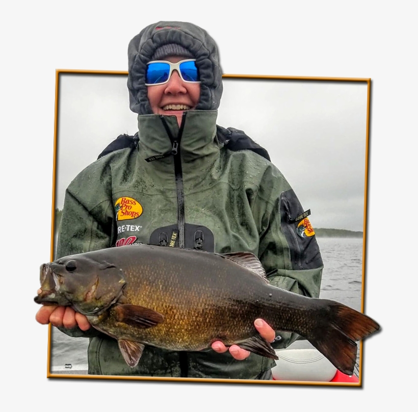 Ice Fishing For Smallmouth Bass - Carp, transparent png download