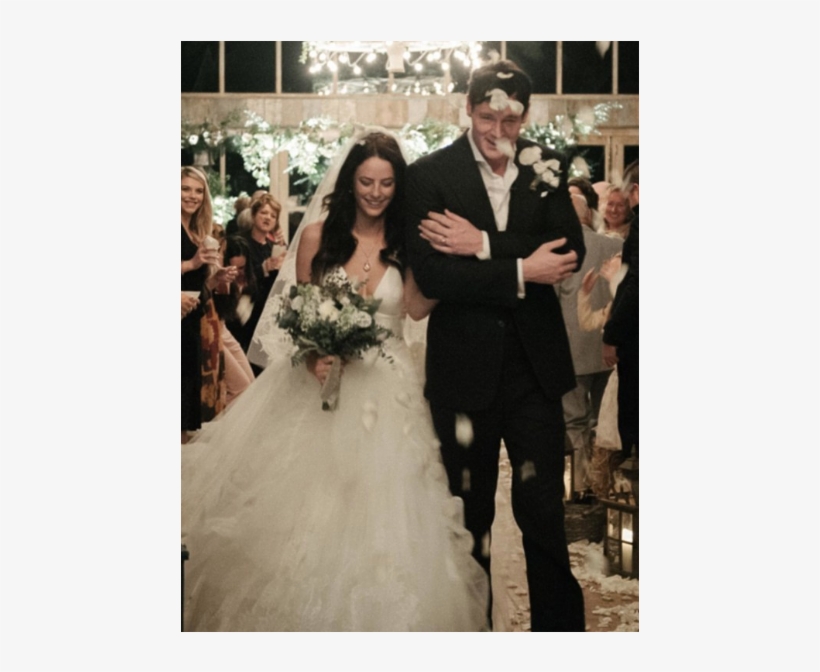 Kaya Scodelario A Épousé Benjamin Walker Au Mois De - Kaya Scodelario Y Su Bebe, transparent png download