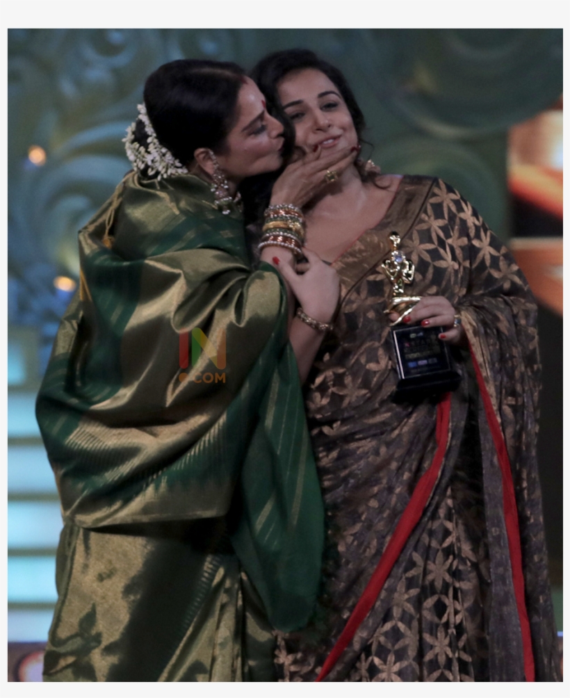 Vidya Later Took To Instagram To Share A Heartfelt, transparent png download