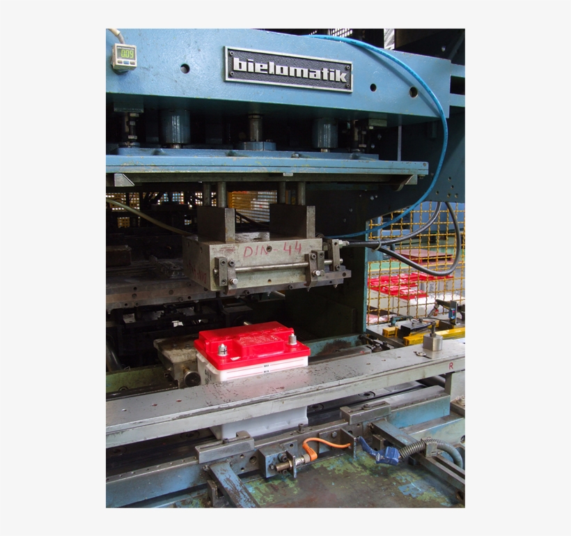 Power Your Cbz Xtreme Bike With An Exide Battery - Machine Tool, transparent png download