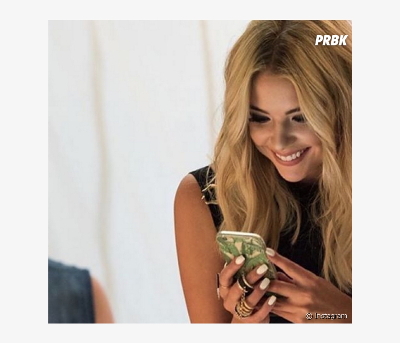 Atrizes De &quot - Ashley Benson Phone Case, transparent png download