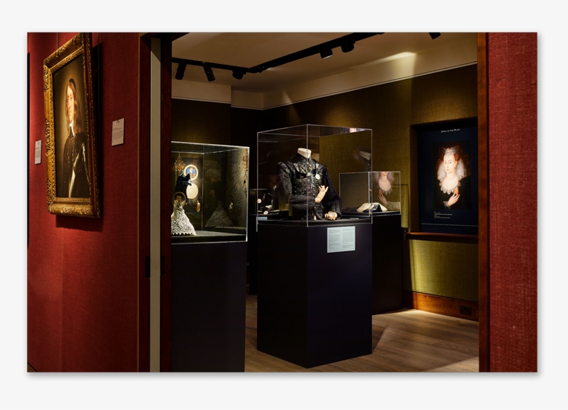 Jewel In The Hand Exhibition 2 - Interior Design, transparent png download