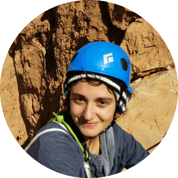 She Grew Up In A Small Town In The North Of Italy And - Vacation (600x600), Png Download