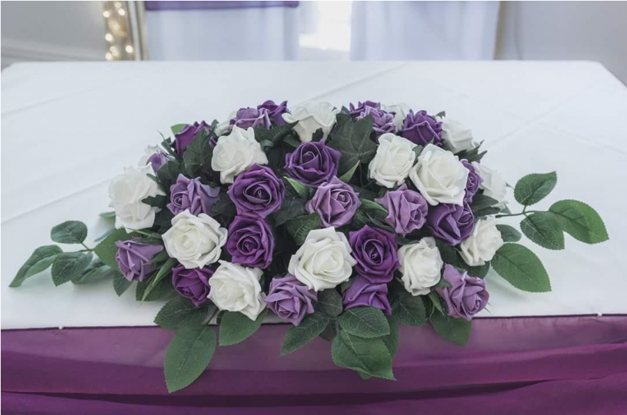 Top Table Flowers For Weddings Inspiration Arrangement - Centrepiece (900x1115), Png Download