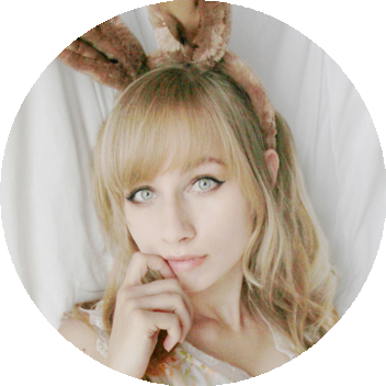 About Me - Girl (352x352), Png Download