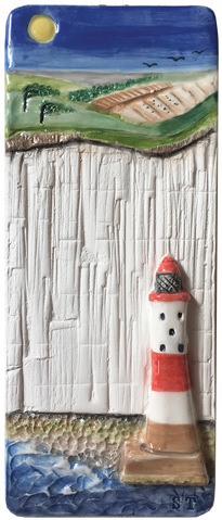 And Hand Painted Hanging Tile Is 25cm X 10cm And Hangs - Ceramic (498x499), Png Download