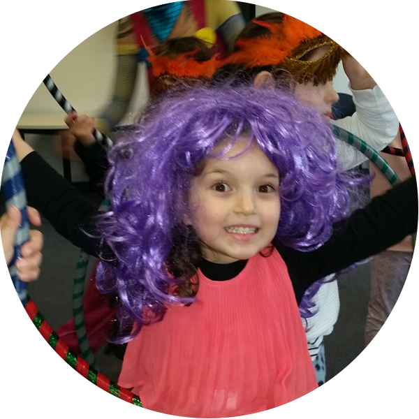 Hula Hoop Kid At Her Hula Hoop Kids Party For Her 5th - Children's Party (600x600), Png Download