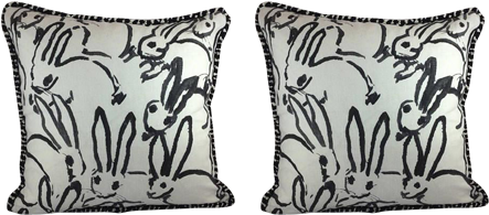 Simplistic Pillow Coloring Page Ultra Pages - Groundworks Hutch Print Black Fabric - Gwf-3523.8.0 (489x448), Png Download