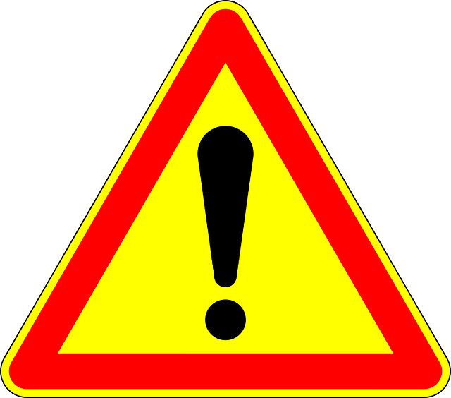 Attention, Sign, Road Sign, Traffic Sign, Street Sign - Señal De Trafico Atencion (640x564), Png Download
