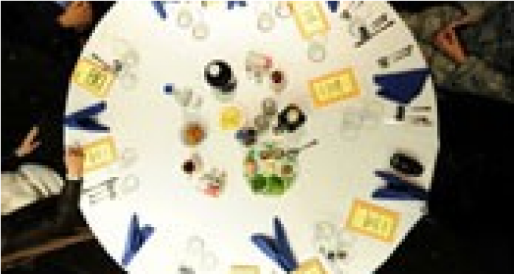 These Modern Dishes Will Be The Star At Your Seder - Poker (729x486), Png Download