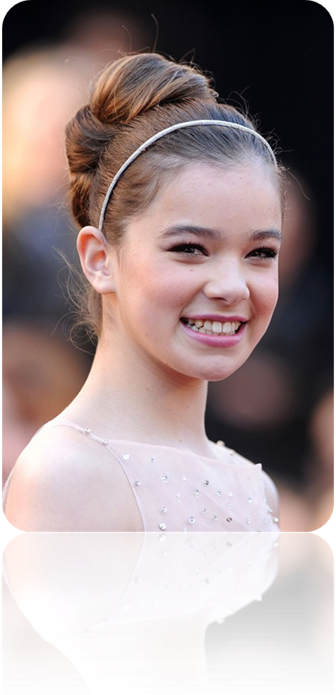 Hailee Steinfeld Began Her Acting Career At The Tender - Vestido 15anos Midi (476x984), Png Download