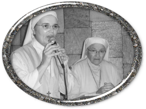 Sister Felicina With Sister Auxiliadora - Religion (498x373), Png Download