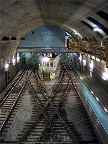 Cta Dearborn Subway / Congress Branch Train Control - Metro Station (840x500), Png Download