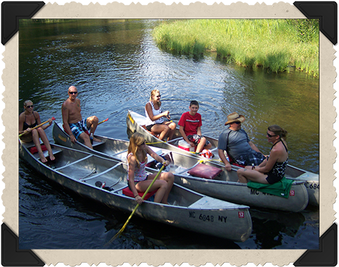 Enjoy Our Classic 17 Foot Aluminium Canoes - Decorator Pattern (500x400), Png Download