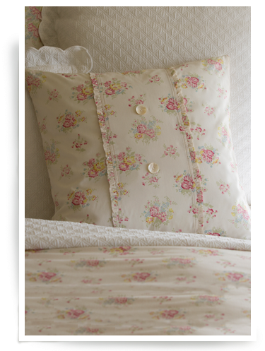 Clovelly Porch Pillow - Taylor Linens Clovelly Porch Cotton Throw Pillow (400x510), Png Download
