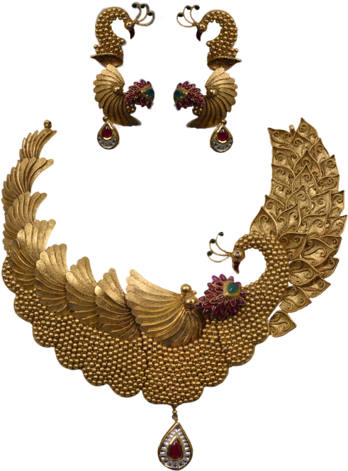 The South Indian Bridal Jewellery Is Typically Pure - Indian Wedding Clothes (523x700), Png Download