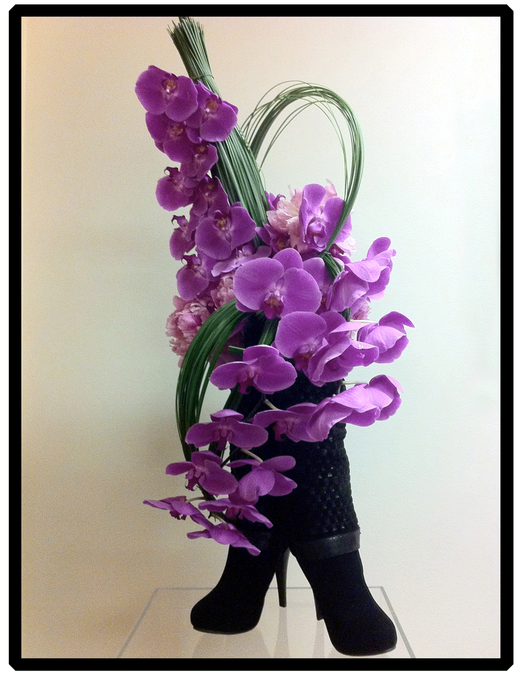 Welcome To Bootcamp The Fashion Law Institute's Unique - Artificial Flower (2048x1365), Png Download