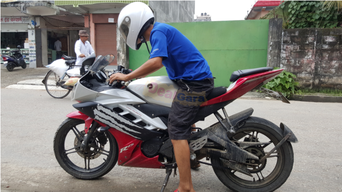 Yamaha R15 V2 - Motorcycle (700x525), Png Download